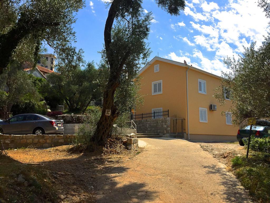 Zanjice Luxury Suite Luštica Exterior photo
