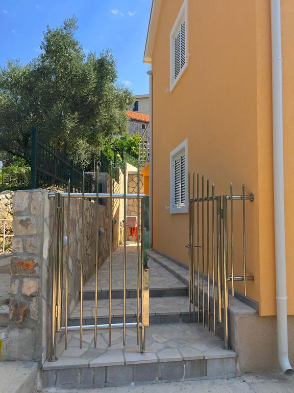 Zanjice Luxury Suite Luštica Exterior photo